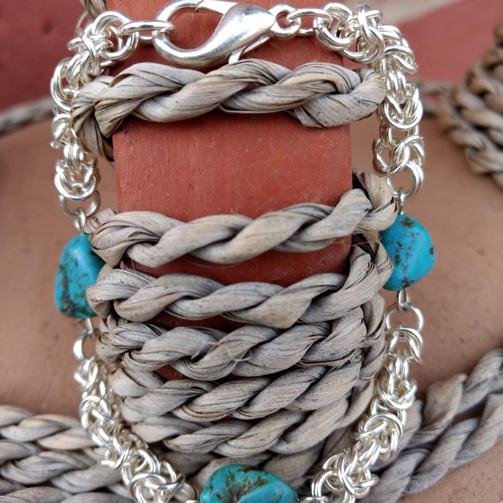 Handmade 99.9 Fine Silver Byzantine howlite - Picture 3 of 7